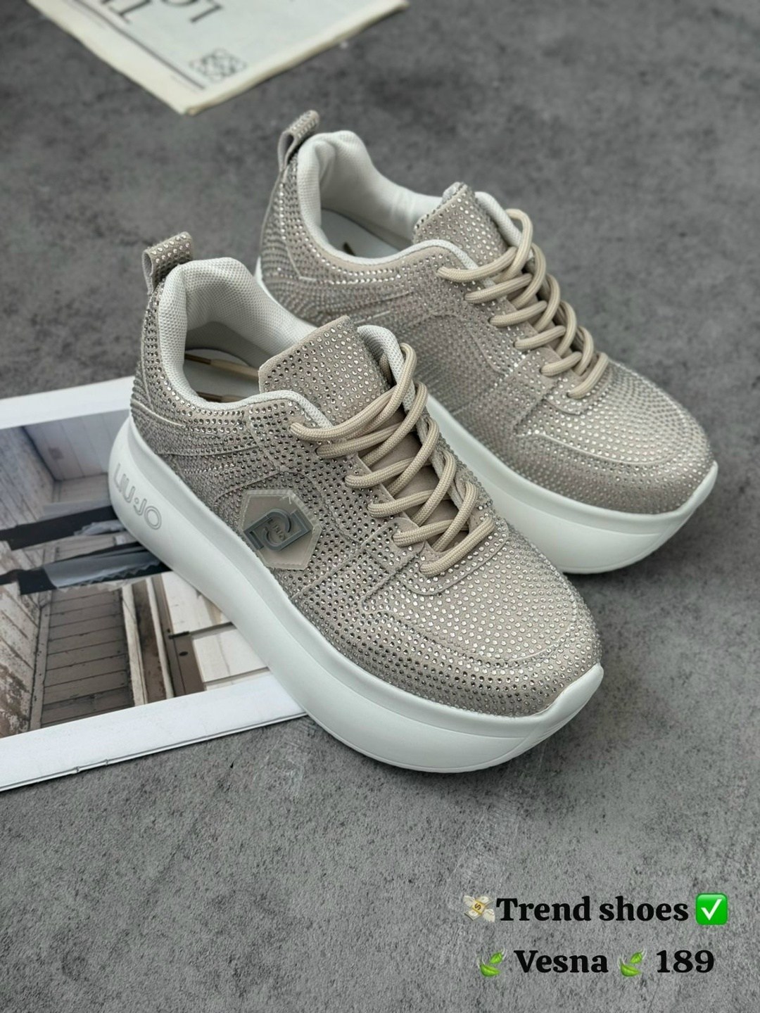 ,кроссовки женские,женская ,модная женская , женская кроссовки