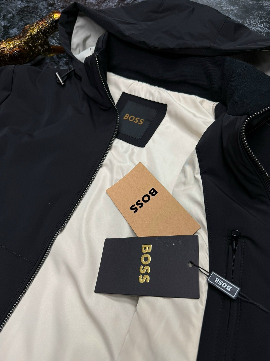 куртка с карманом,куртка,куртка мужская,мужская куртка бомбер,мужская мода