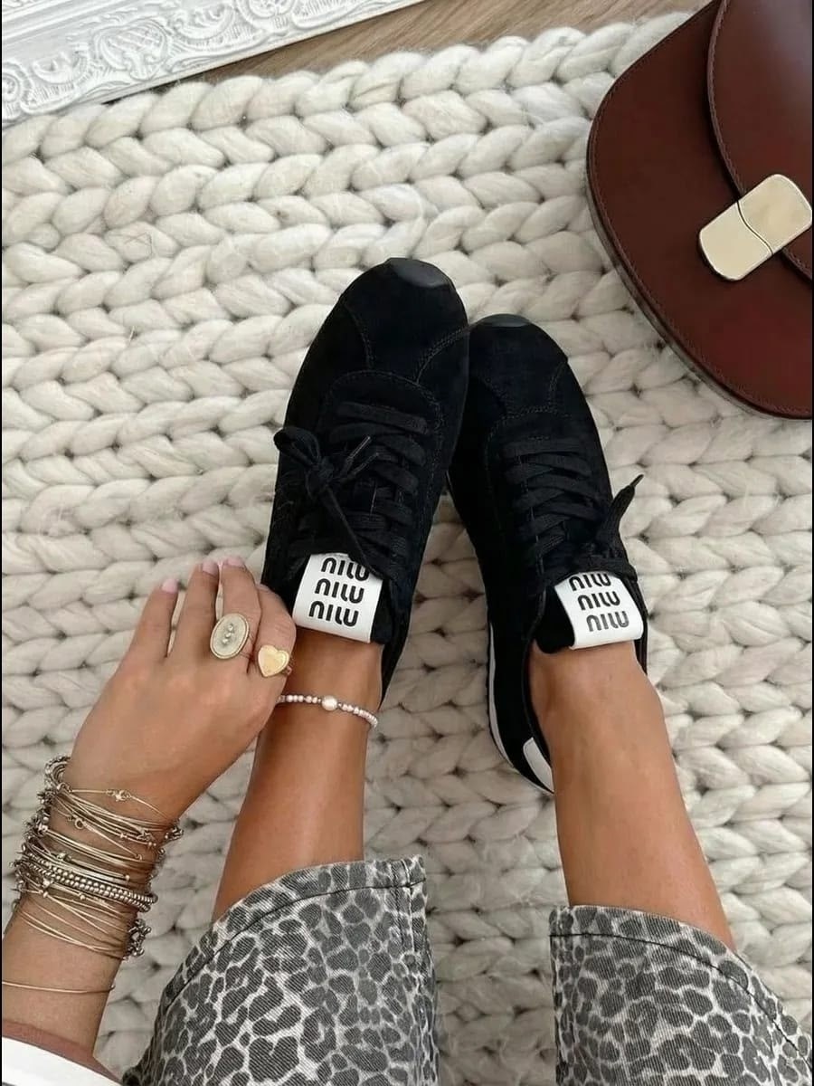 замшевые кроссовки,,кроссовки miu miu,кроссовки miu miu женские,кроссовки miu