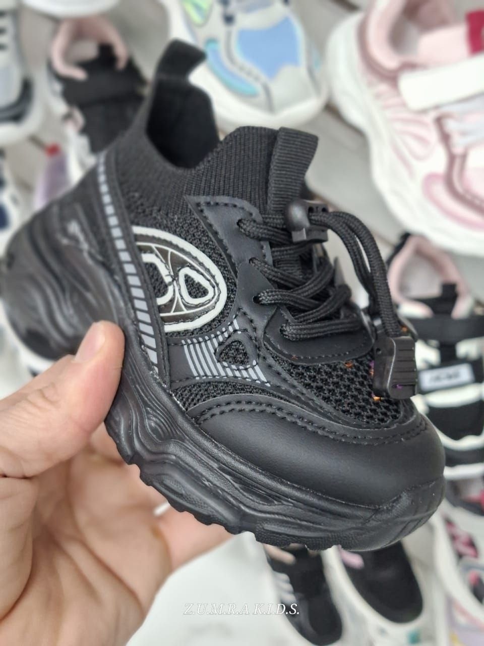 детские кроссовки,кроссовки,кроссовки для девочек,крутые детские кроссовки,кроссовки для малыша