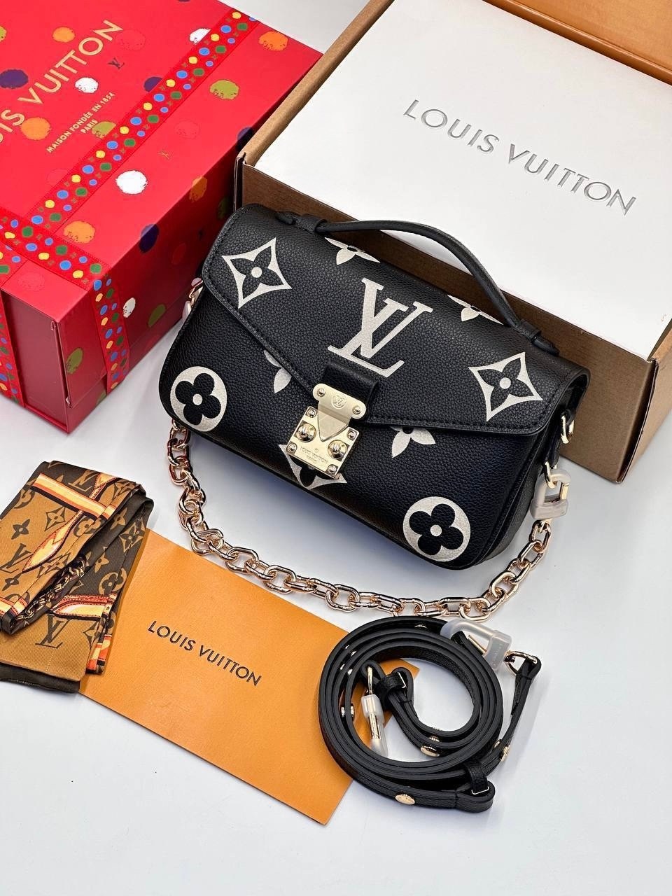 louis vuitton сумка на плечо,сумка pochette metis east west louis vuitton,сумка louis vuitton женская,сумкa louis vuitton,сумка pochette metis east west louis vuitton lv