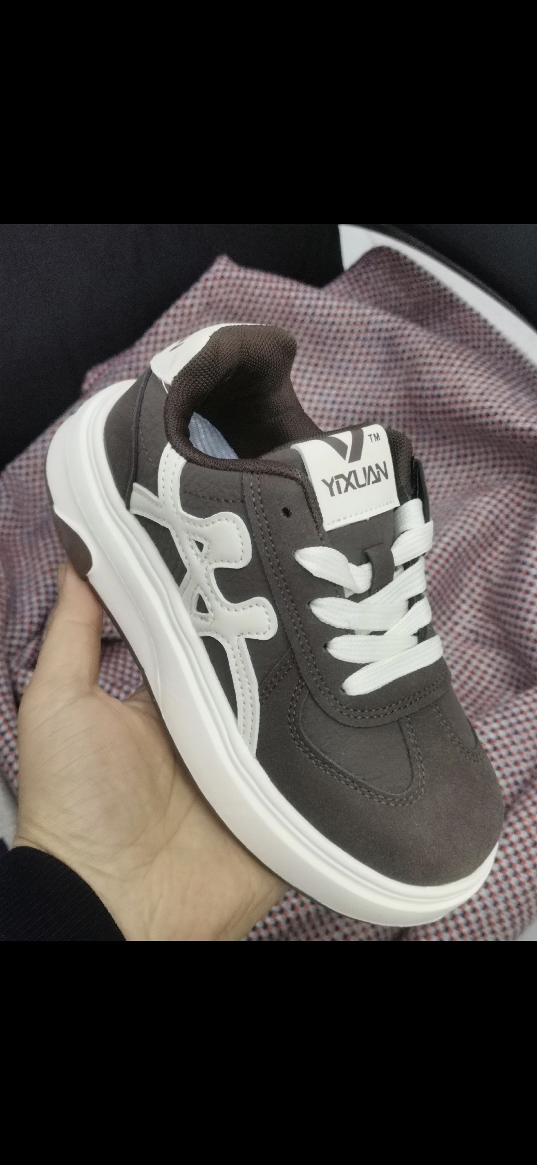 ,удобные кроссовки,детские кроссовки,кроссовки для детей,спортивная