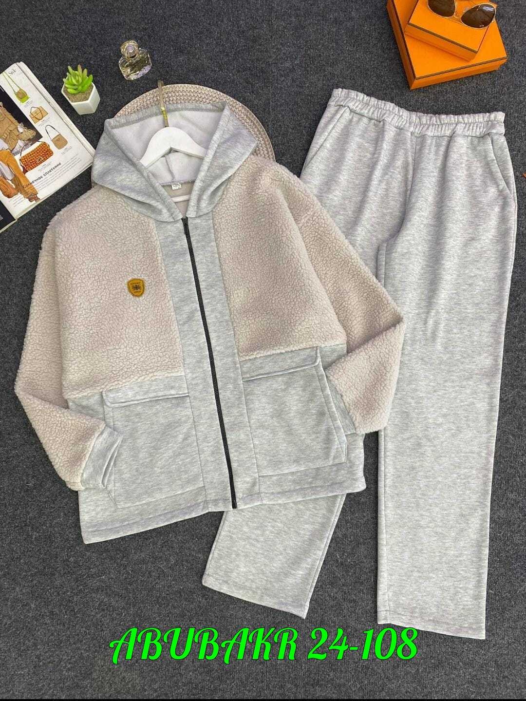 cпортивный костюм женский на флисе,костюм женский теплый,cпортивный костюм женский теплый,женские костюмы на флисе,костюм женский