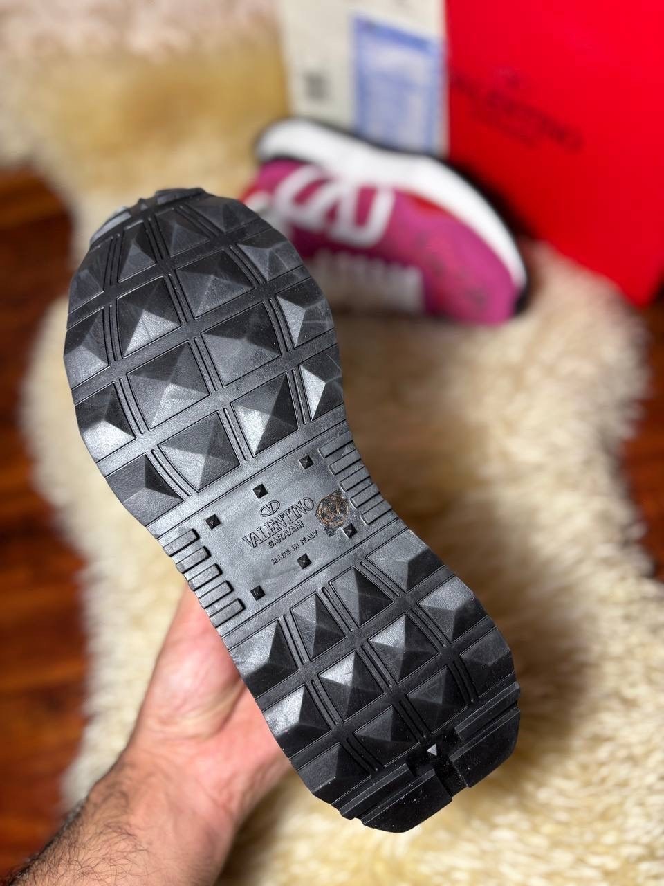 кроссовки valentino,кроссовки женские valentino,кроссовки валентино,валентино кроссовки женские,кроссовки