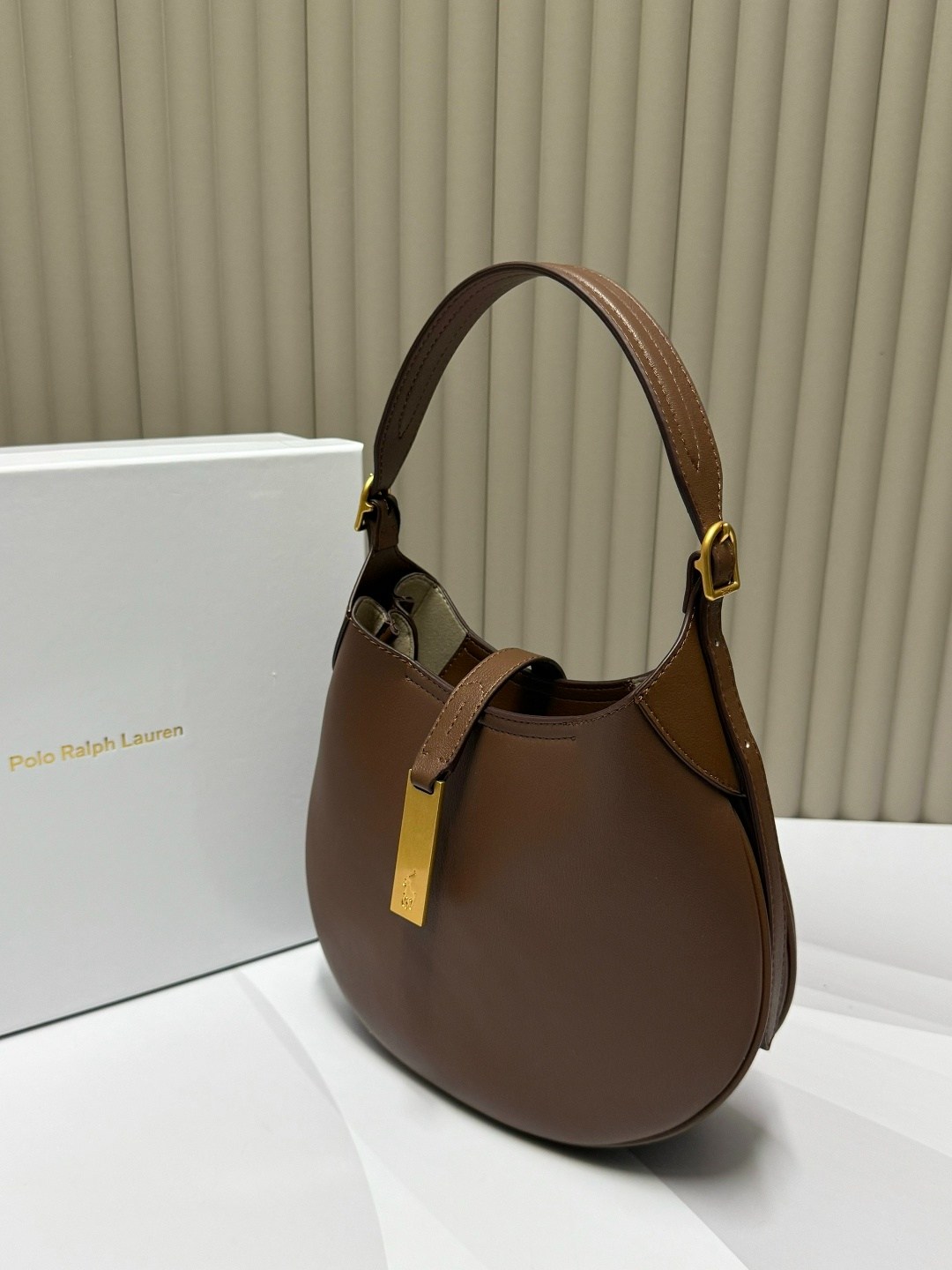 сумка,женская сумка,кожаная сумка,модная сумка,сумка женская коричневая