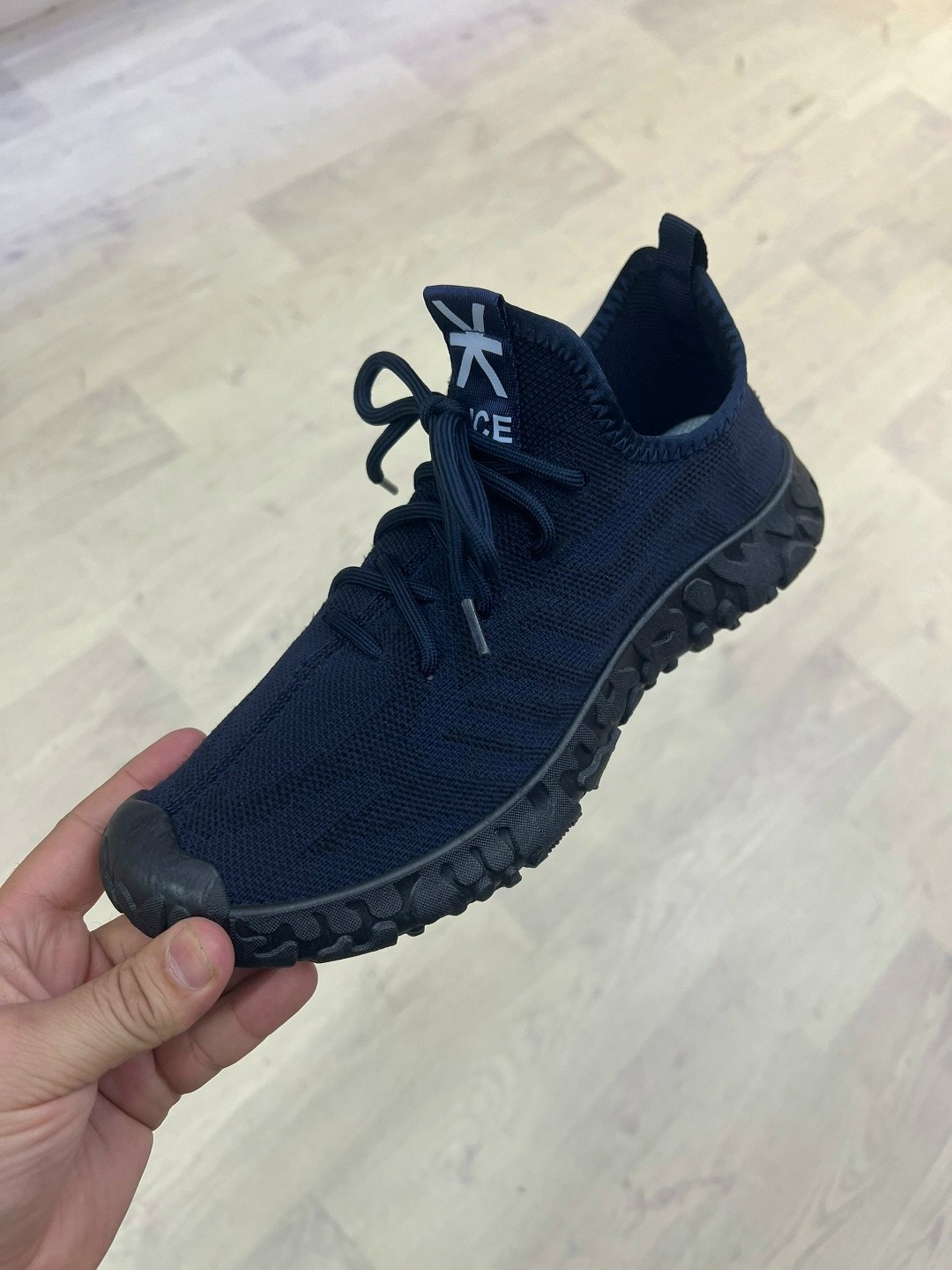 ,кроссовки женскиe,мужские кроссовки,кроссовка,кроссовка мужской