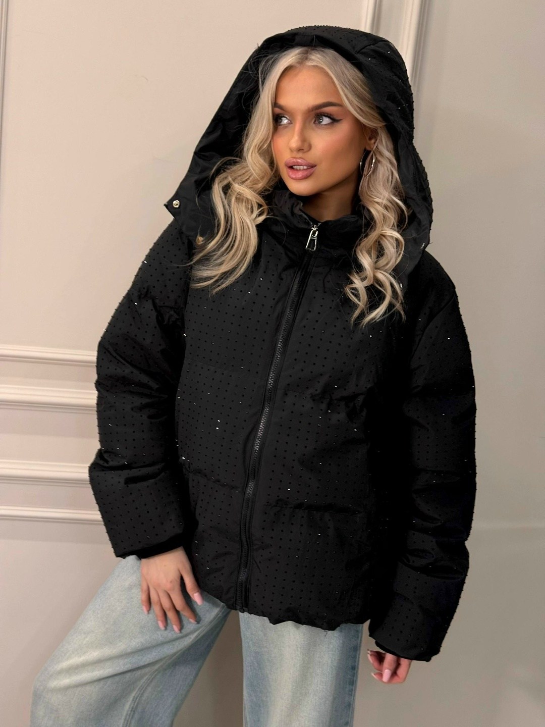 стильная куртка,куртка,женская куртка,демисезонная куртка,куртка зимняя короткий пуховик со стразами lizuntas brand