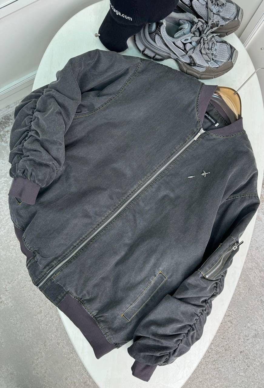 куртка бомбер оверсайз,куртка оверсайз,куртка бомбер женская,куртка оверсайз короткая бомбер кожаный,бомбер оверсайз