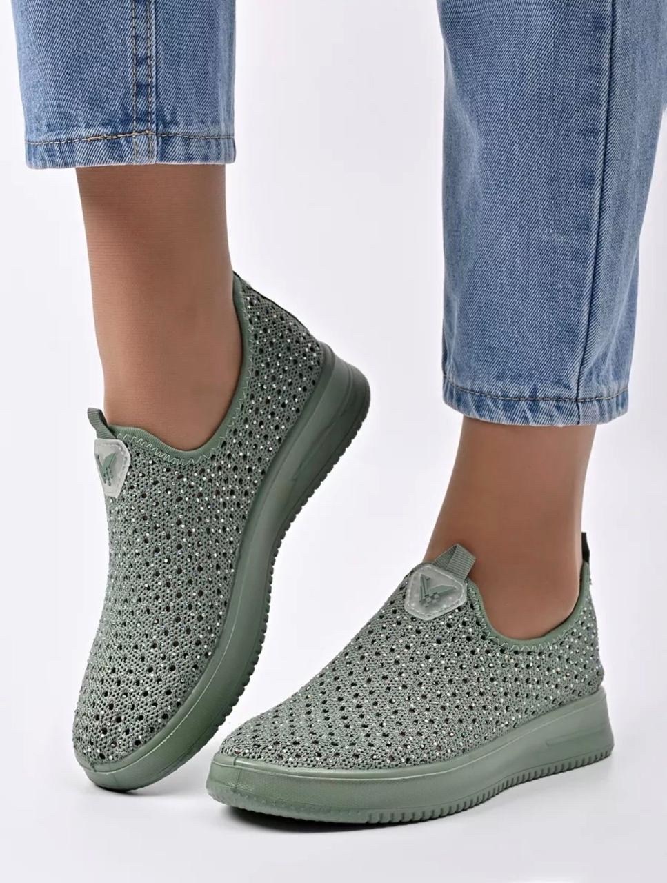 ,женские слипоны,слипоны женские красные,женские кроссовки,слипоны кроссовки