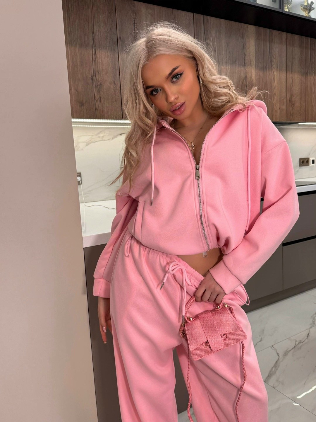 спортивный женский костюм розовый,спортивный костюм женский,костюм спортивный,спортивный костюм для женщин,костюм женский