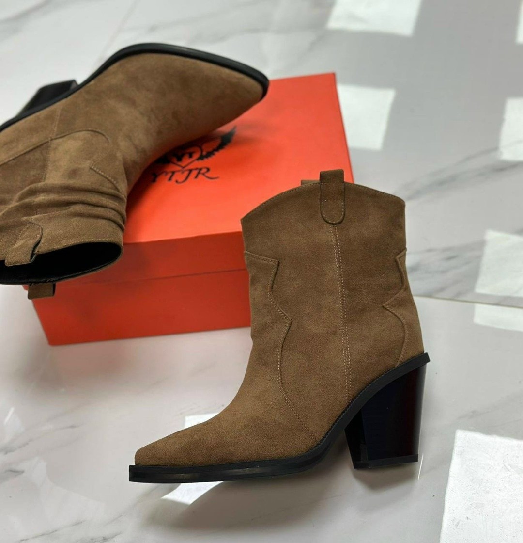 ,зимние классические женские ботинки челси из коровьей замши с острым носком на танкетке,казаки замшевые женские,классические женские замшевые ботинки-челси,казаки женские