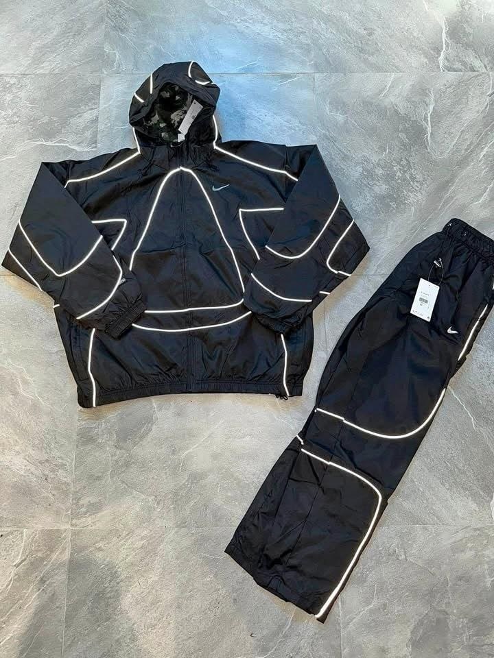 неоновые костюмы,ветровка nike x corteiz,неоновая одежда мужская,streetwear men outfit