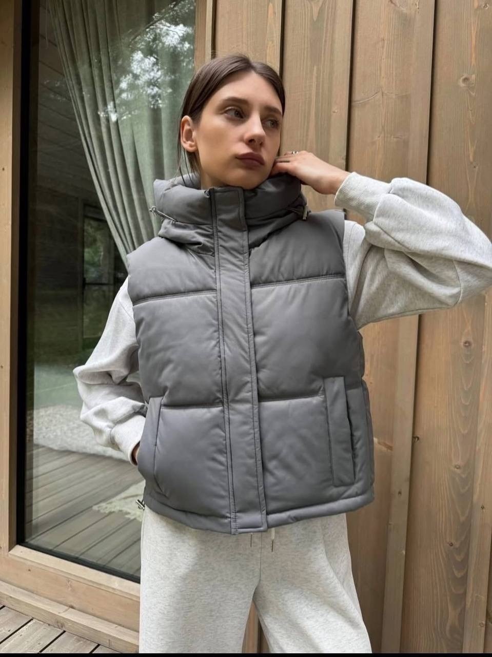 женская жилетка,осенняя жилетка,жилет теплый,жилет,жилетка