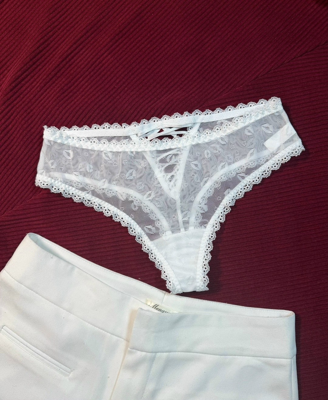 женские кружевные стринги,стринги кружевные,кружевные женские трусики,черные кружевные стринги женские,кружевные стринги с открытой промежностью