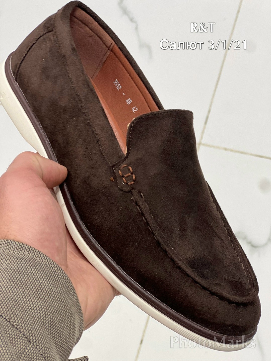 loro piana мужские лоферы,,мужские замшевые лоферы,лоферы мужские замшевые с белой подошвой,мокасины лоро пиано мужские