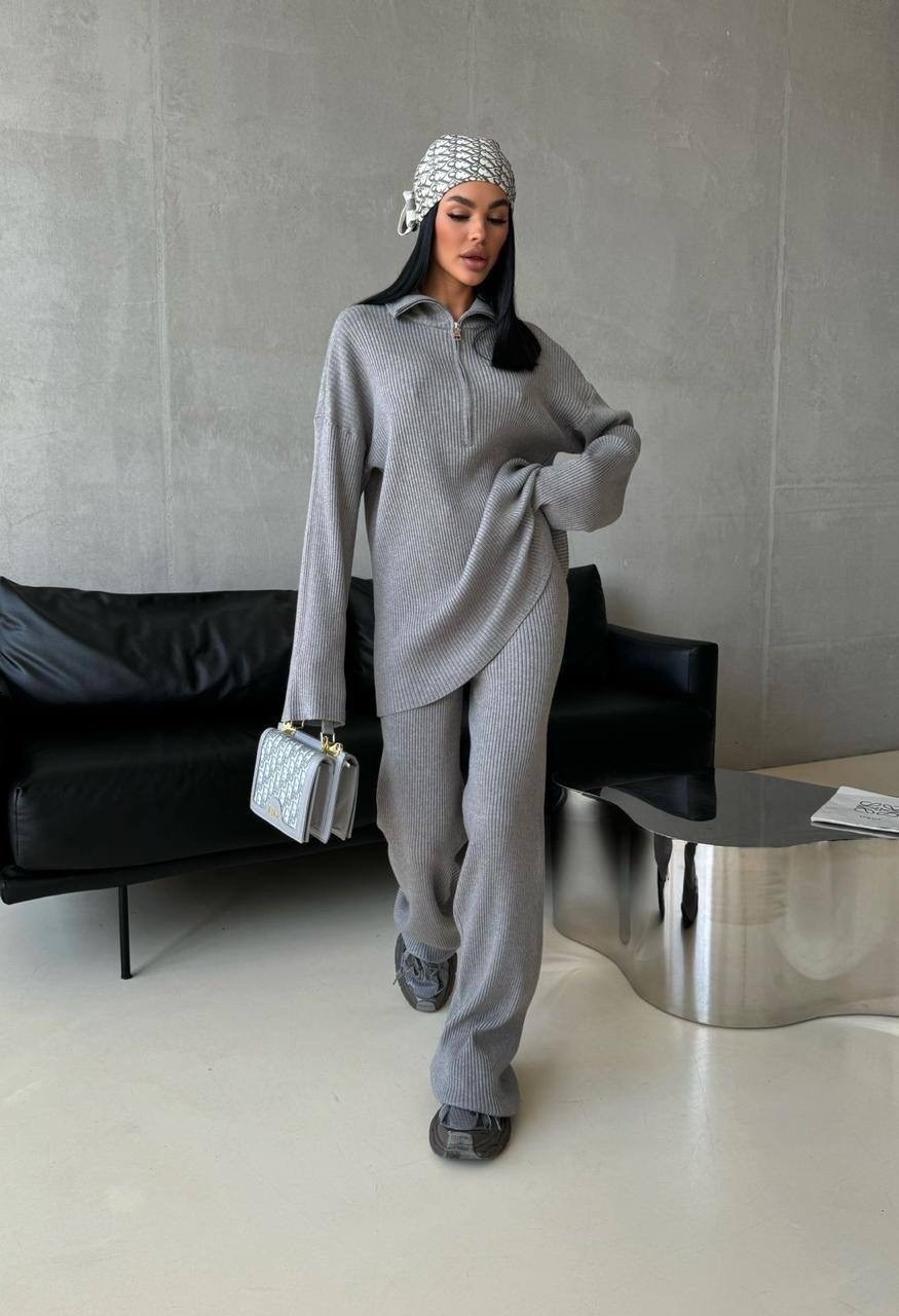 стильные костюмы,оверсайз костюм,трикотажный костюм лапша с брюками,трикотажный костюм с брюками,женский костюм серый