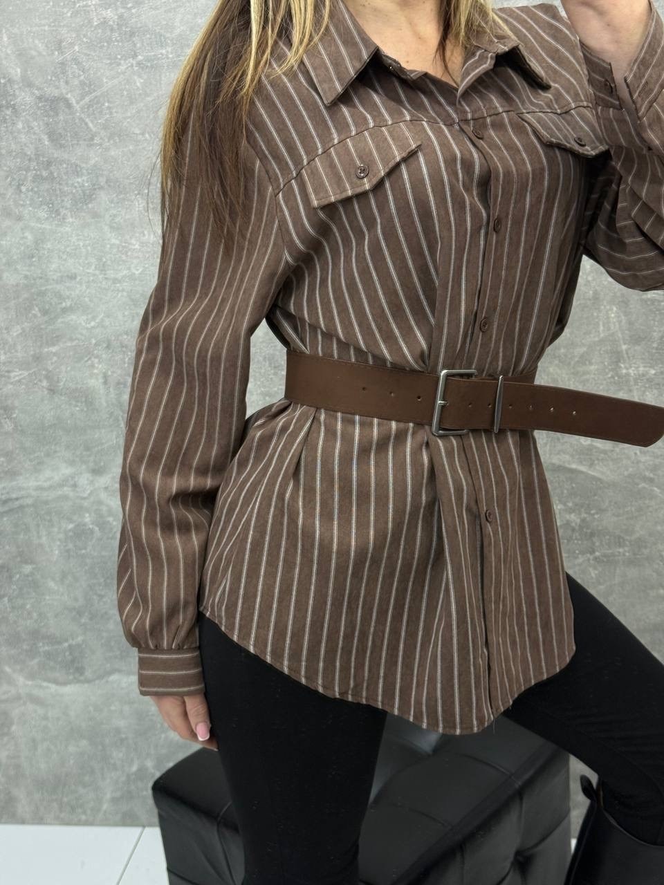 рубашка женская оверсайз,хлопковая рубашка в полоску оверсайз cosmo brand,рубашка оверсайз в полоску (коричневый),рубашка оверсайз в полоску (коричневый) charmstore,вельветовая рубашка женская