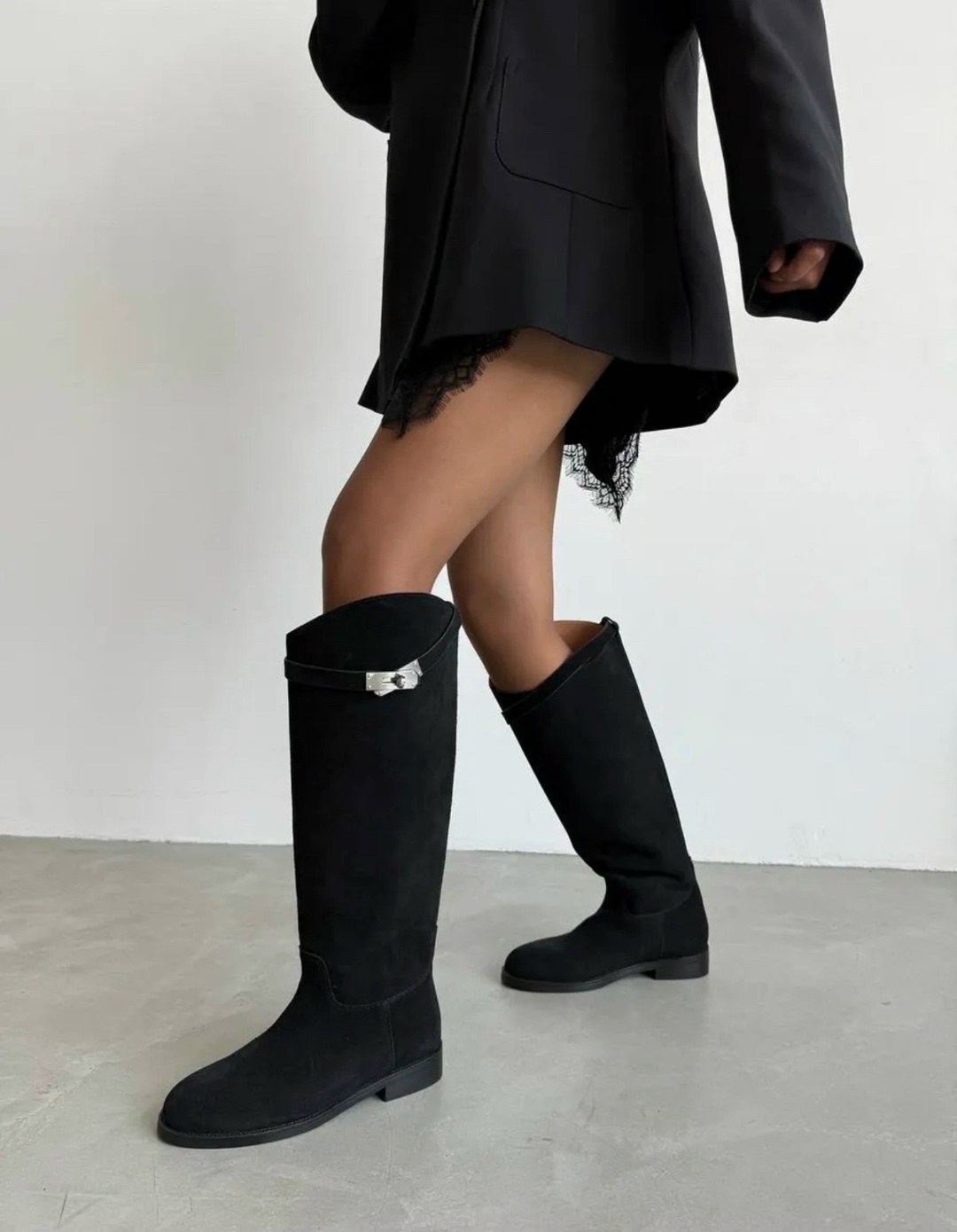 женские сапоги,сапоги замшевые,сапоги черные,женские черные замшевые сапоги hermes jumping,сапоги трубы