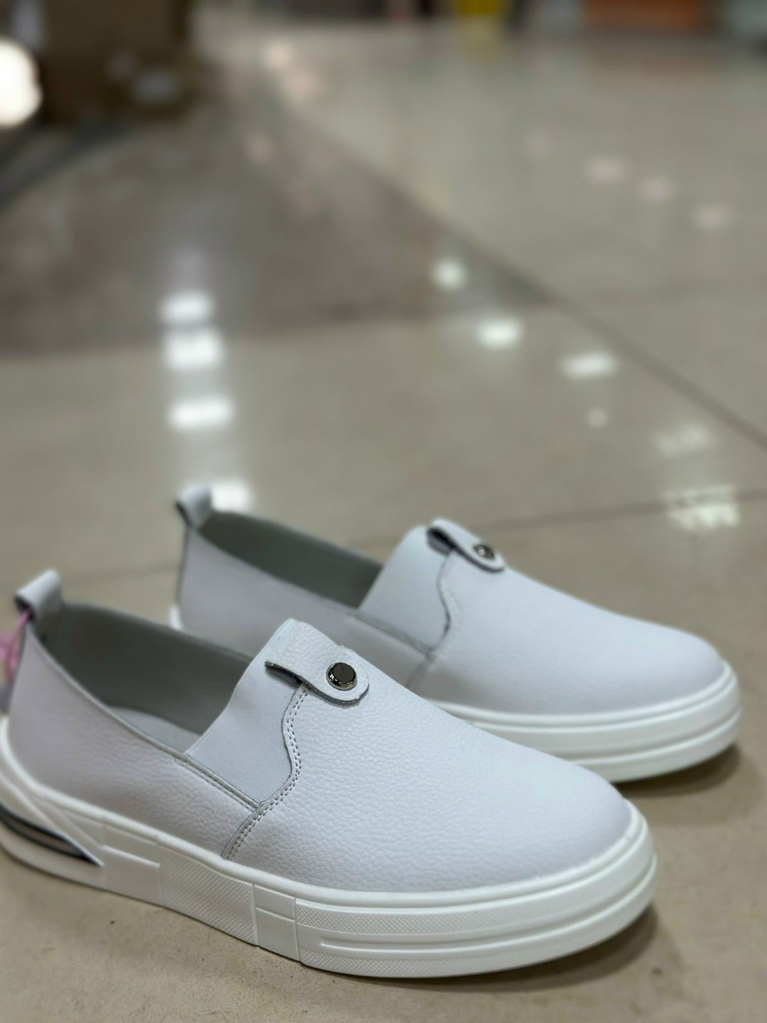 ,слипоны женские,слипоны женские белые летние кожаные,женская ,белые слипоны