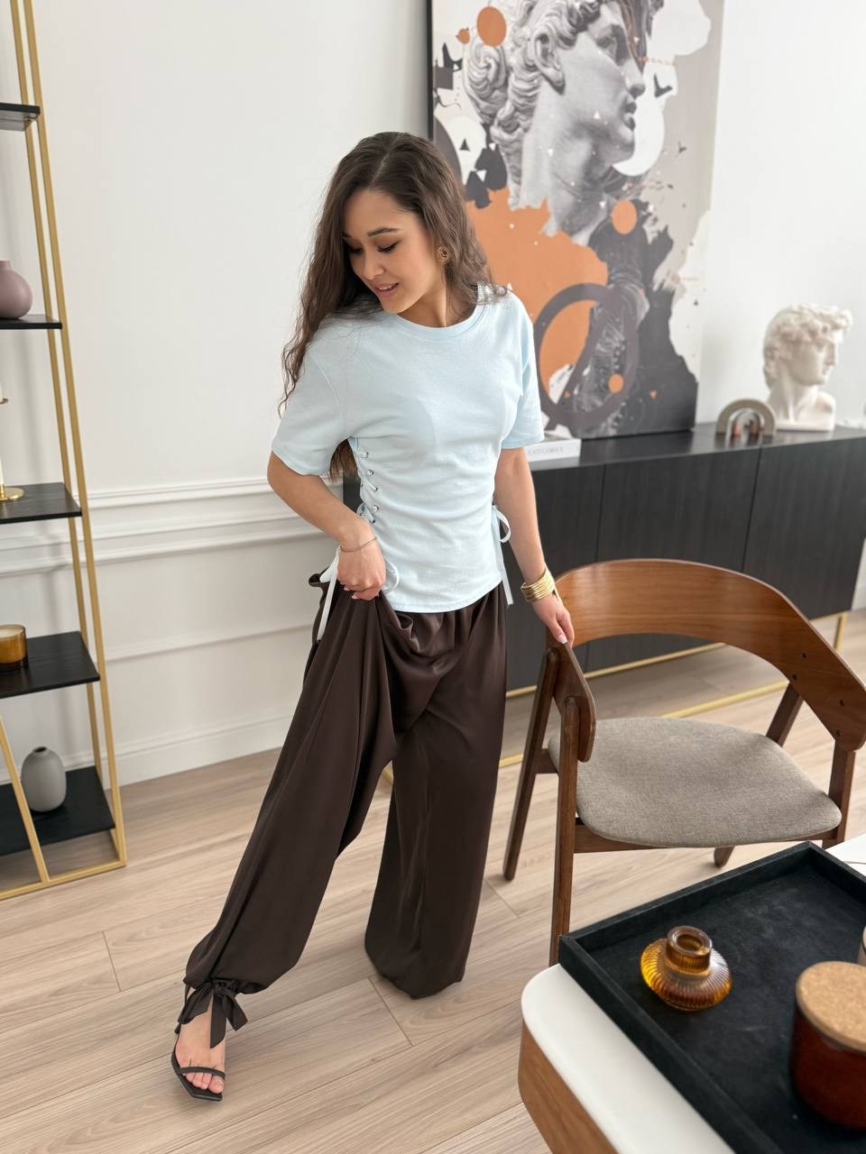 брюки классические,широкие брюки,брюки светлые,брюки женские,прямые брюки