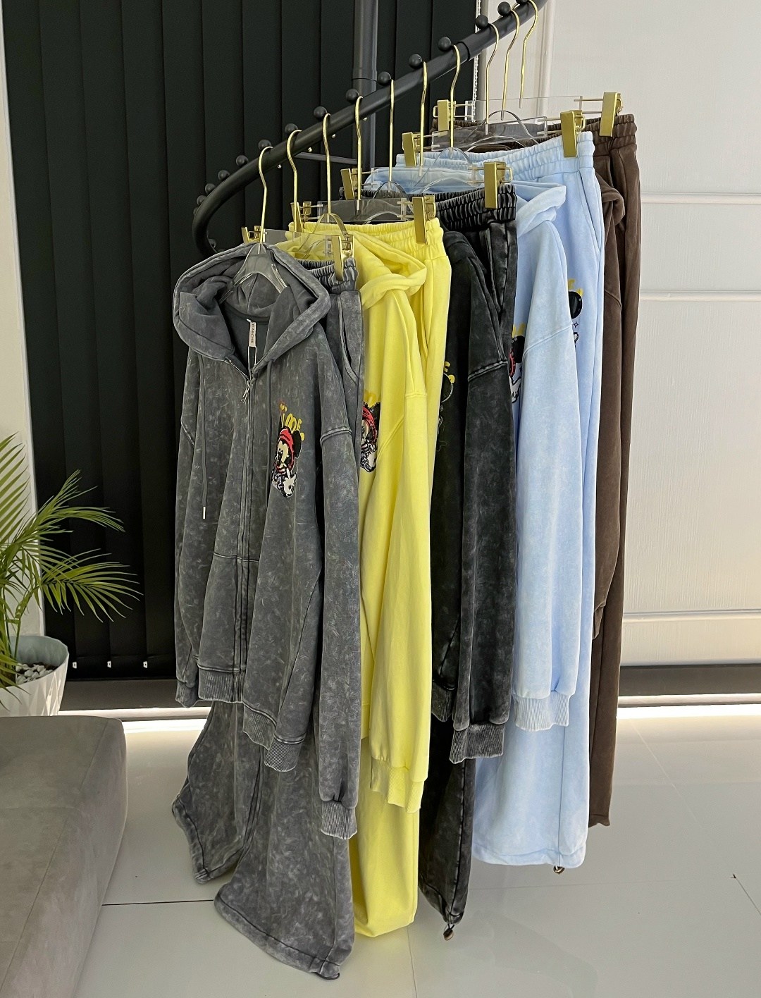 cпортивный костюм женский на флисе,костюм женский,костюм двойка,костюм спортивный женский,костюм спортивный велюровый