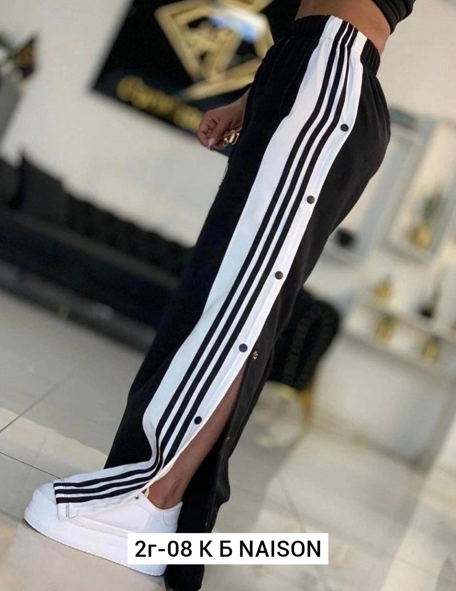 спортивные брюки женские широкие адидас с лампасами,спортивные штаны женские широкие,широкие штаны адидас женские с лампасами,спортивные штаны с полосками,cпортивные штаны женские