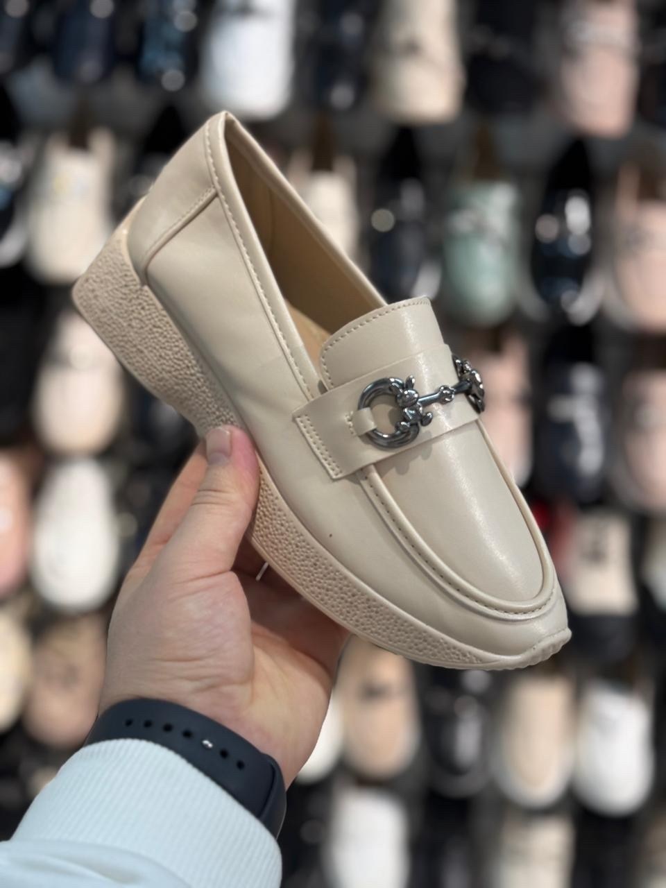 ,лоферы женский, женская,бежевые лоферы,обуви