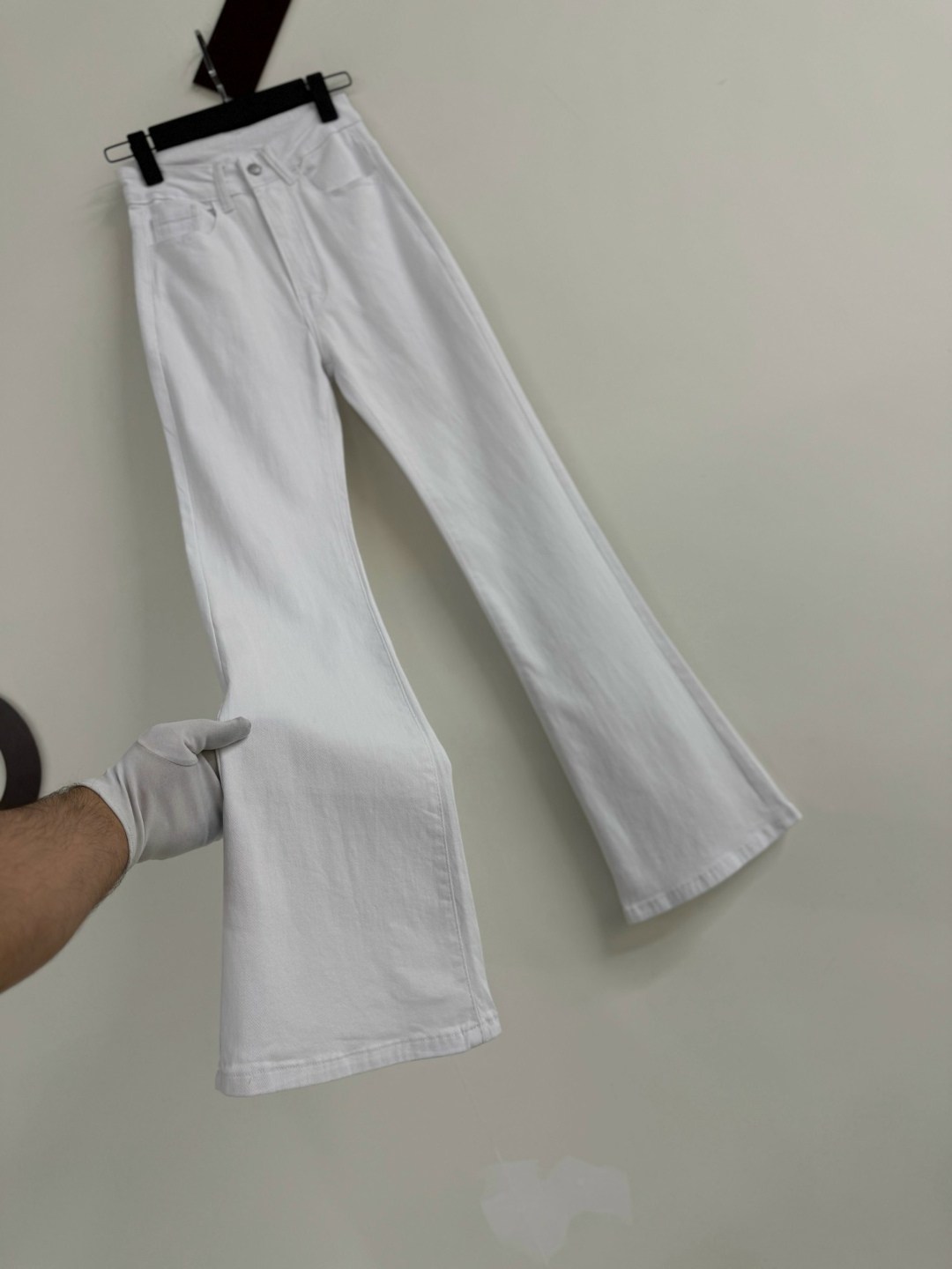 джинсы белые клеш,джинсы белые,белые джинсы женские,джинсы женские,джинсы женские c.&.p д-чк белые