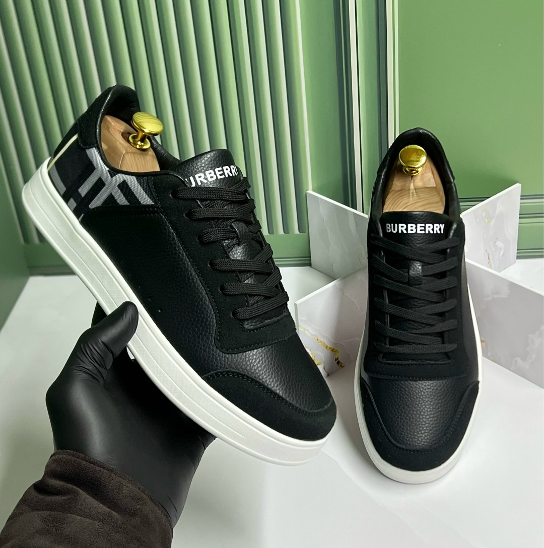 ,кроссовки fendi,кроссовки burberry,кроссовка мужской,кеды фенди