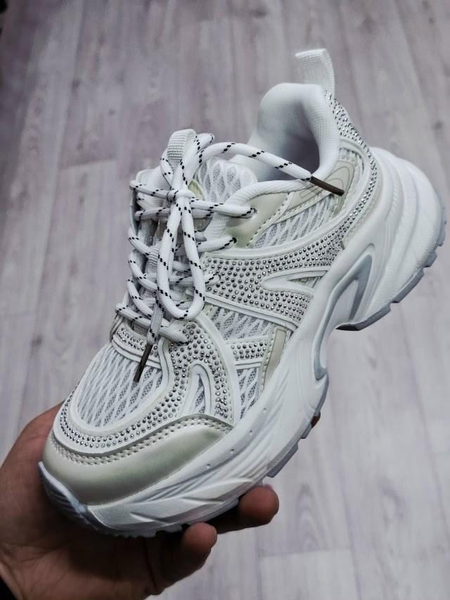 ,детские кроссовки,женские кроссовки,кроссовки закрытые,кроссовки баленcиaгa