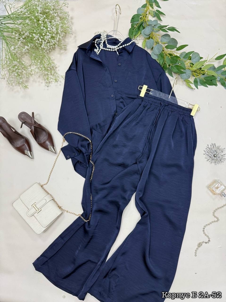 брючный атласный костюм,шелковый костюм,костюм из атласа брючный,брючный костюм женский,костюм в пижамном стиле