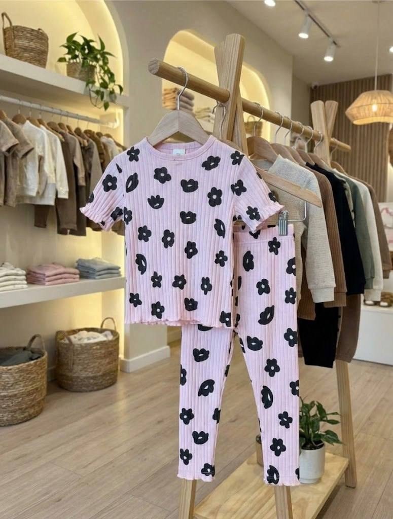 комплект одежды девочке,пижама для девочек,костюм детский,костюм детский для девочки,детские комплекты