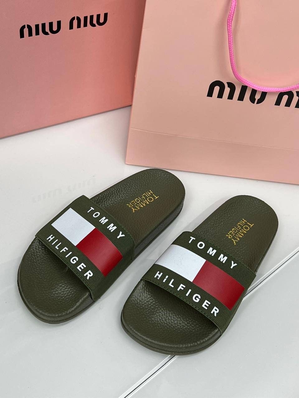 сланцы томми хилфигер мужские,шлепанцы томми хилфигер,шлепанцы tommy hilfiger,тапочки томми хилфигер,тапки томми хилфигер мужские