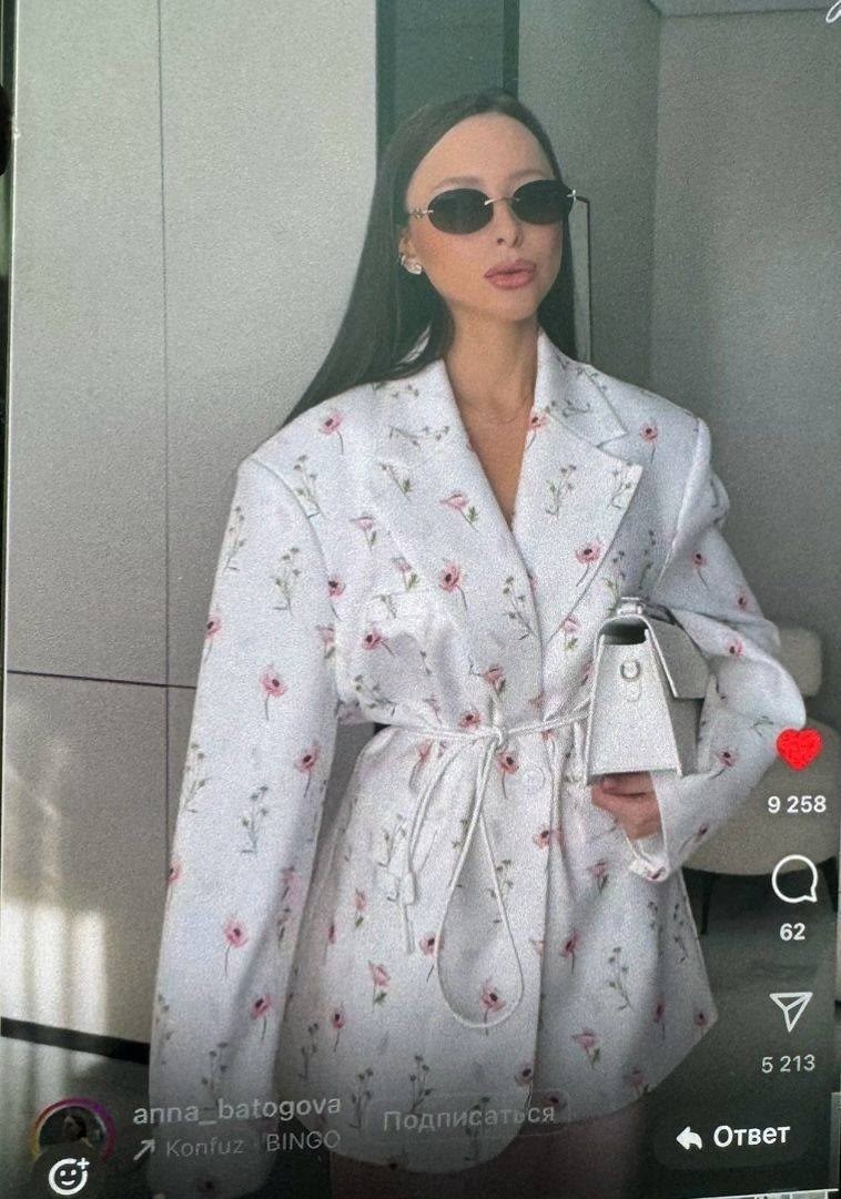 женский пиджак,пиджак,пиджак с цветочным принтом,пиджак с принтом,костюм пиджак