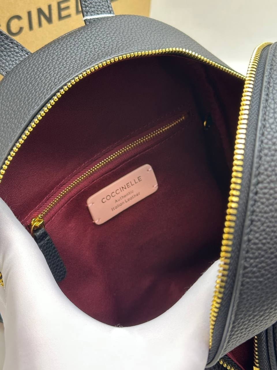 рюкзак coccinelle,кожаный рюкзак coccinelle,рюкзак женские,женский рюкзак coccinelle,рюкзак gleen coccinelle