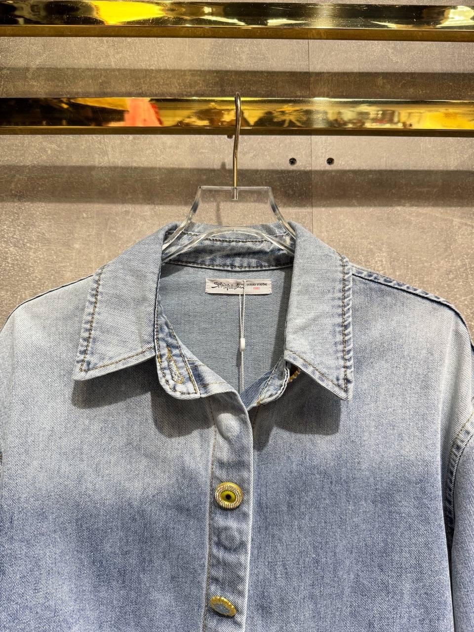 джинсовые куртки женские,джинсовая куртка,укороченная джинсовая куртка,короткая джинсовая куртка,женская короткая джинсовая куртка