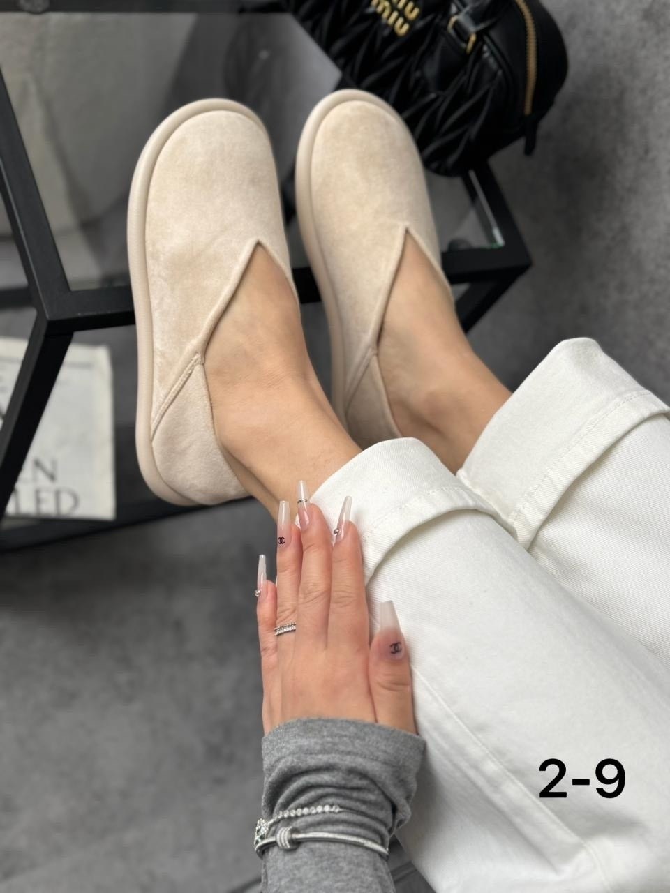 ,женская ,тапки кожаные, на плоской подошве,удобная