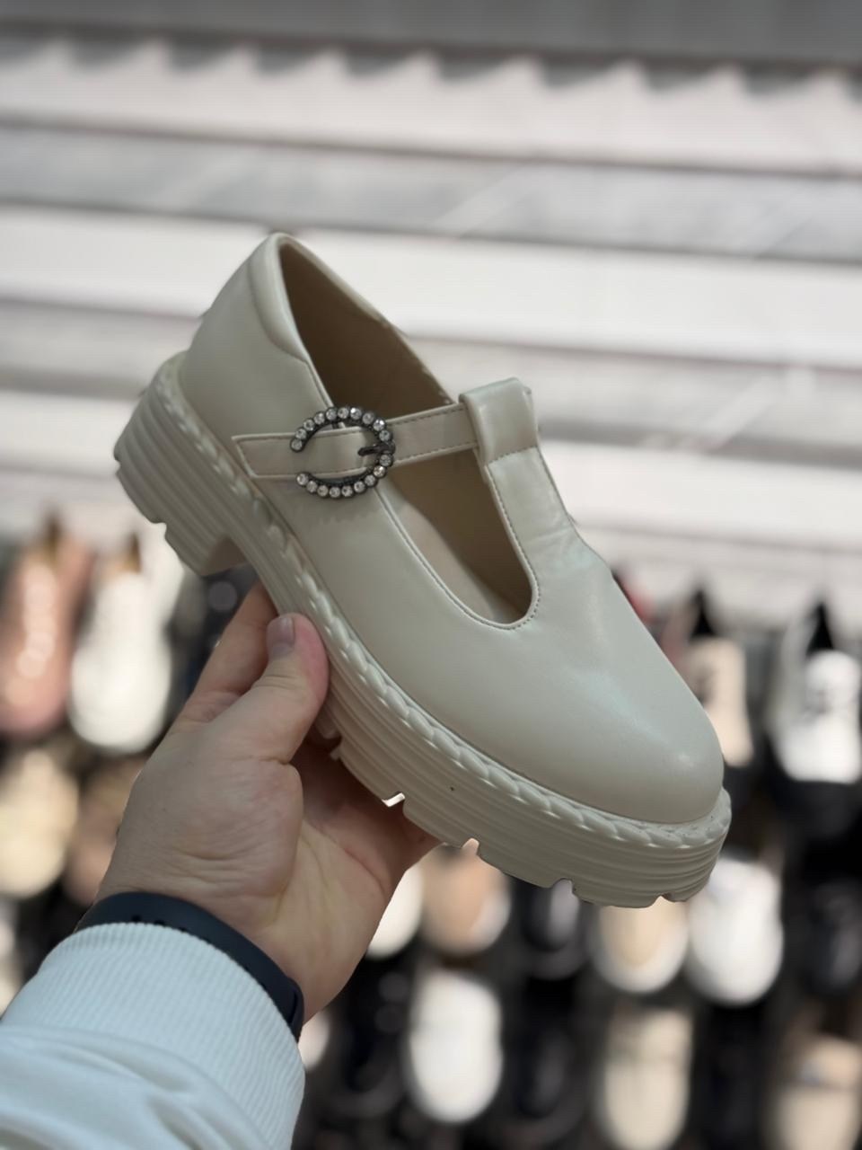 ,лоферы женский, женская,бежевые лоферы,обуви