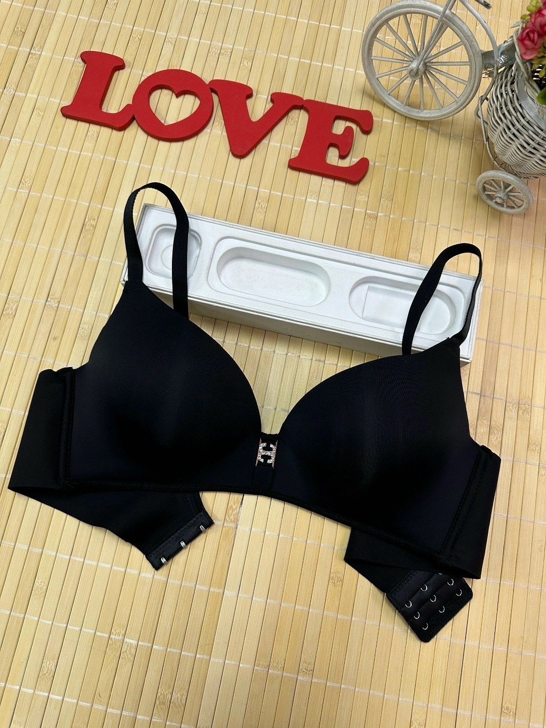 нижнее белье бюстгальтер,бюстгальтер,бюстгальтер женские,бюстгальтер белый,бюстгальтер женский на косточках пуш ап