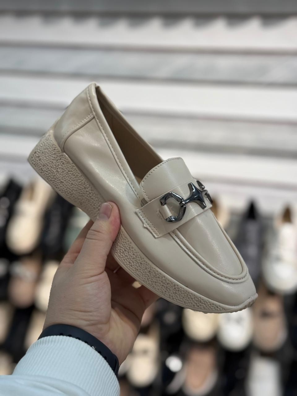 ,лоферы женский, женская,бежевые лоферы,обуви