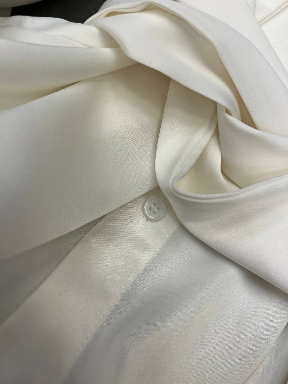 блуза mislana 1149 красный,блузка женская,рубашка женская,модная яркая блуза с воротником и складками в стиле casual mislana 1149 красный,блуза