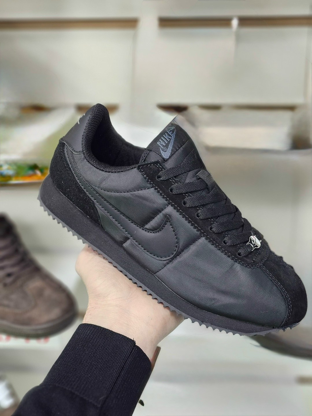 кроссовки nike classic cortez,кроссовки nike cortez мужские,nike cortez classic,nike cortez white black,кроссовки nike cortez