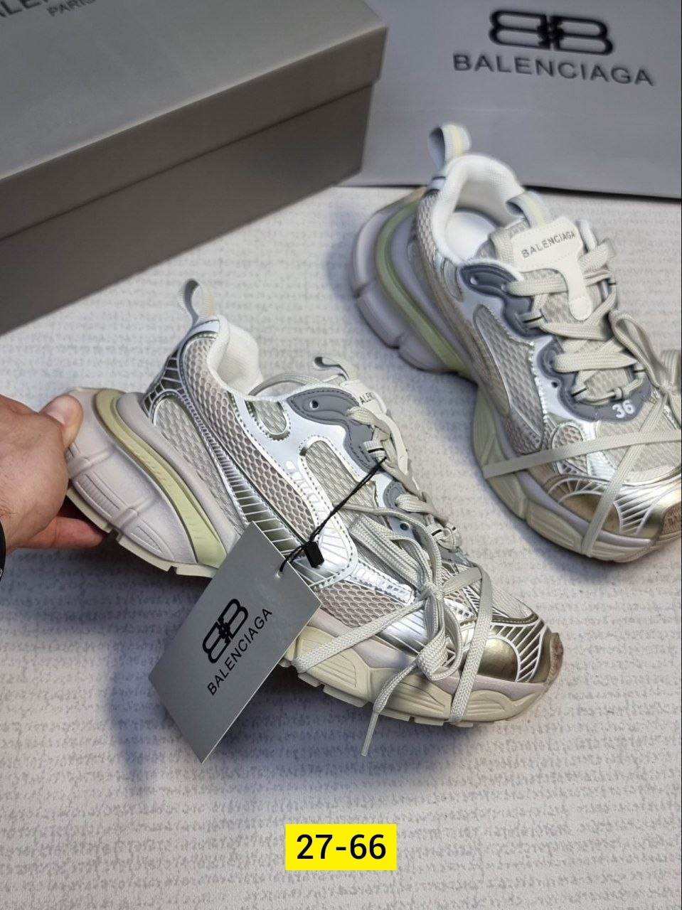 женские кроссовки balenciaga,кроссовки balenciaga,кроссовки balenciaga на шнуровке,кроссовки легкие универсальные balenciaga,кроссовки баленсиага 3xl balenciaga 566662218