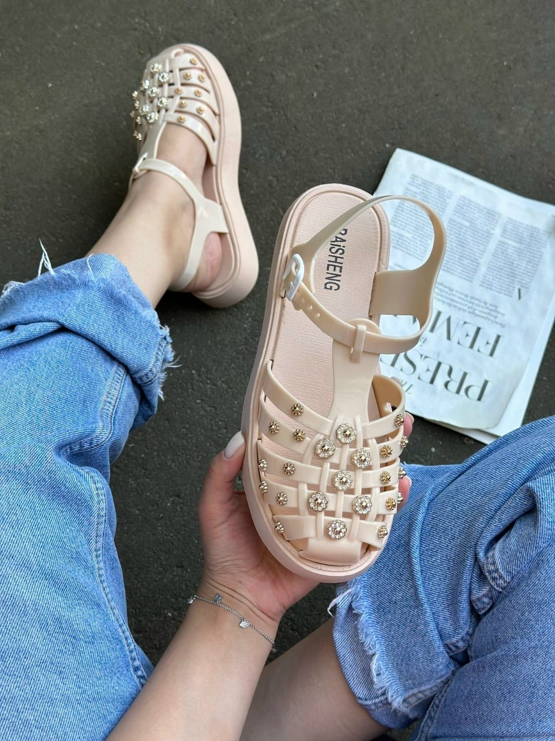 сандалии,женские сандалии,босоножки женские,босоножки спортивные,сандалии с ремешками