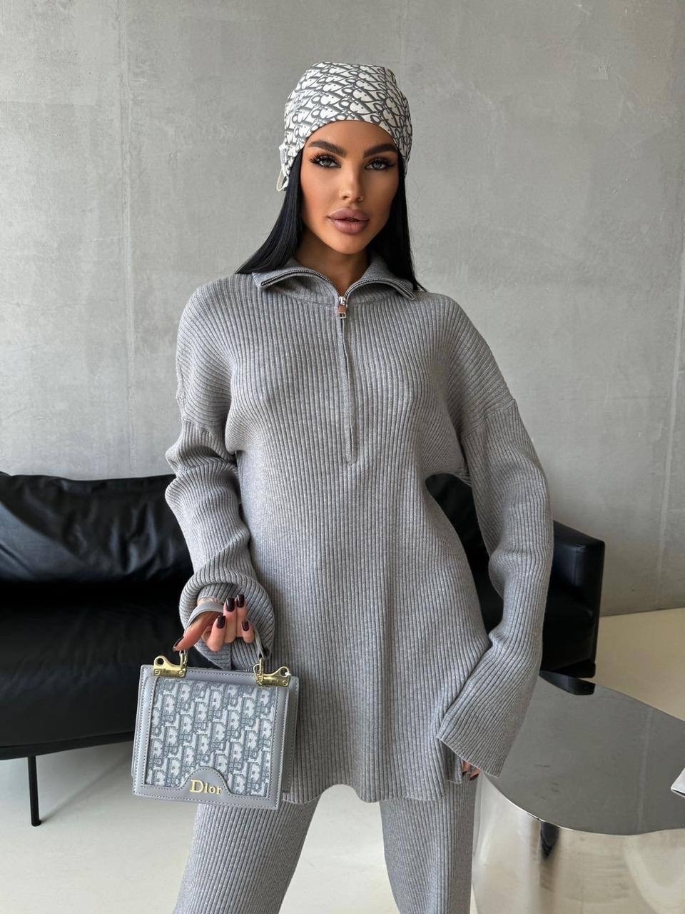 стильные костюмы,оверсайз костюм,трикотажный костюм лапша с брюками,трикотажный костюм с брюками,женский костюм серый