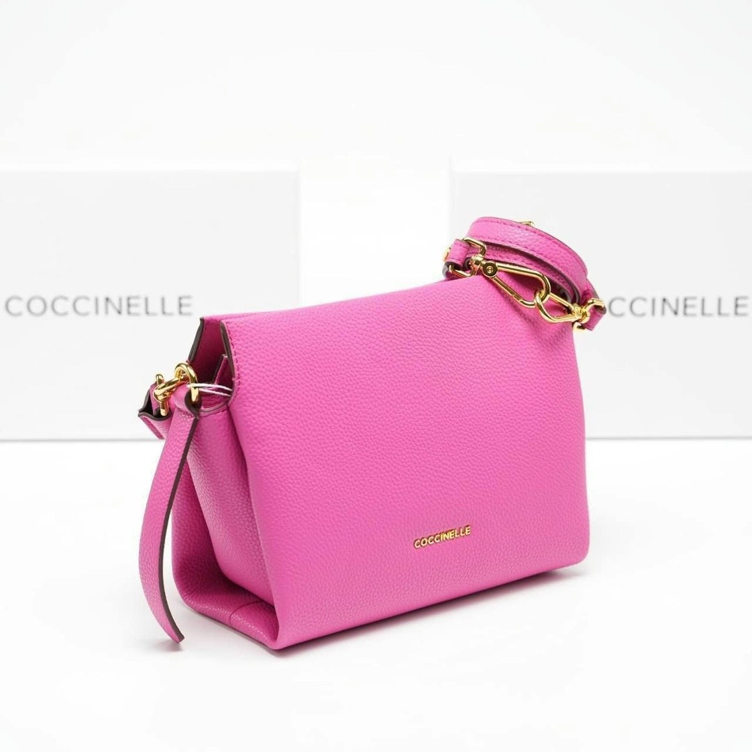 сумка женская coccinelle,coccinelle сумка,сумка,сумка женская,coccinelle сумка на плечо