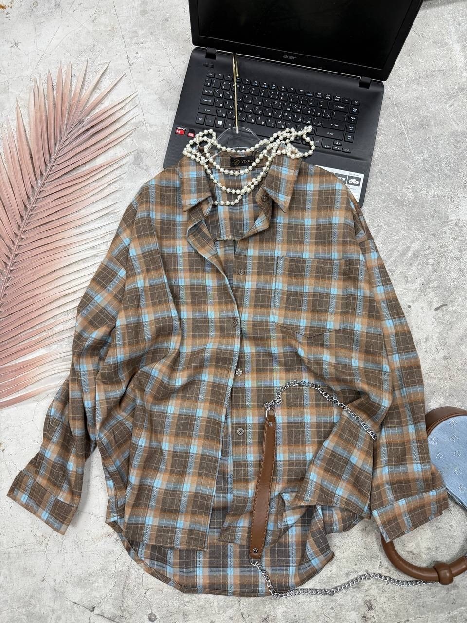 рубашка коричневая в клетку оверсайз удлиненная arsshopp,женская рубашка в клетку,рубашка в клетку оверсайз женская,рубашка клетка,клетчатая рубашка