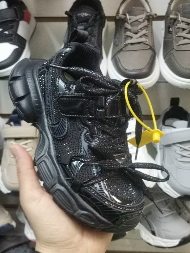 кроссовки,детские кроссовки,,кроссовки повседневные,кроссовки мальчику