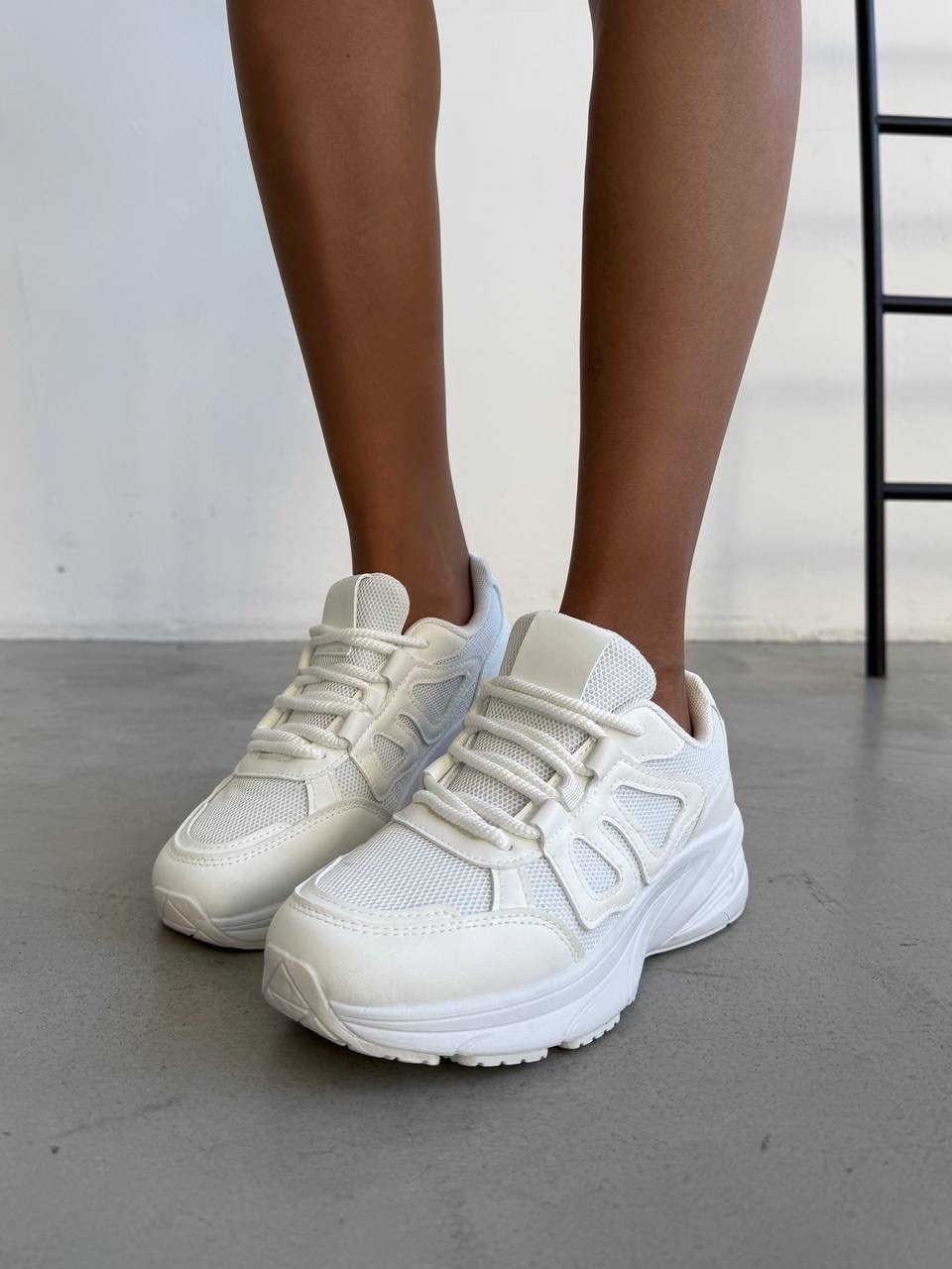 женские кроссовки,женские белые кроссовки,кроссовки для женщин,массивные кроссовки,кроссовки модные женские