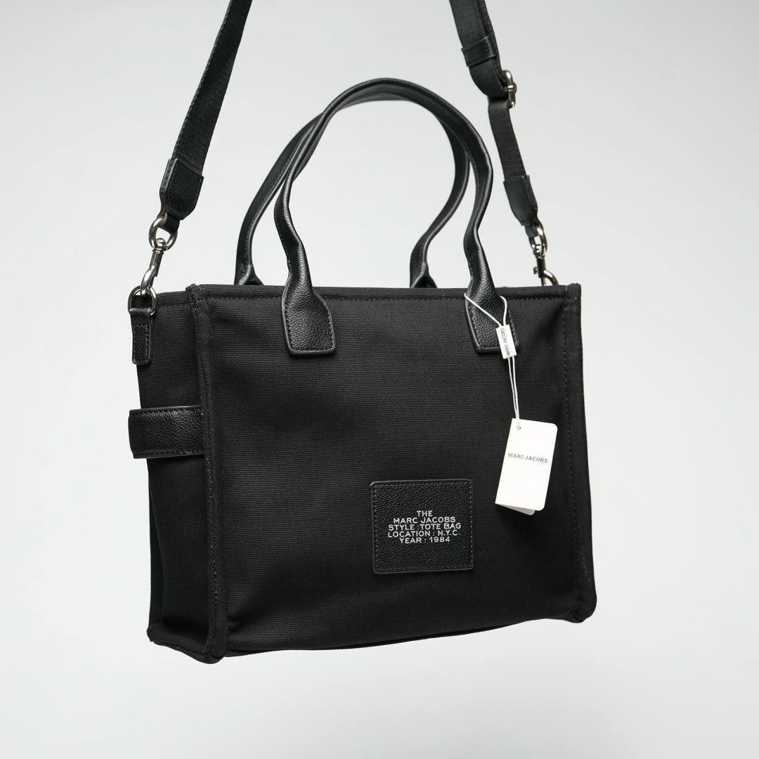 сумка тоут marc jacobs,женская сумка тоут marc jacobs,сумка marc jacobs the tote bag,marc jacobs сумка на плечо тоут,тканевая сумка на плечо marc jacobs tote bag бело-черный